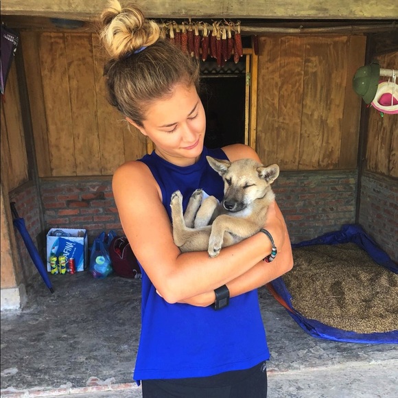 Meet your Posher, Jessie - Picture 2 of 6